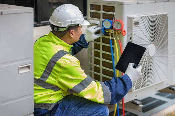 Professional Hvac technician working in Hunter, TN